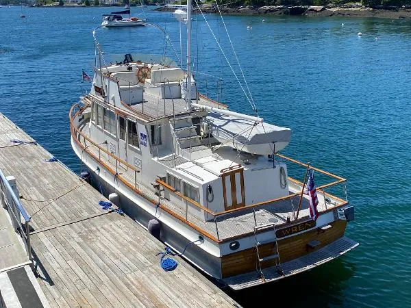 Slide: The Image of Grand Banks 36 Classic 1986 - 5