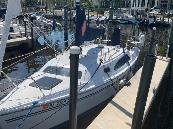 Slide: The Image of Catalina 250 MkII 2009 - 0