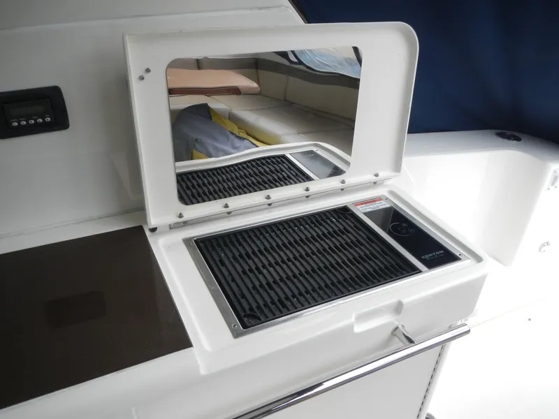 Slide: The Image of Sea Ray 450 Sun Dancer 2012 - 6