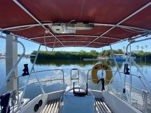 Slide: The Image of Beneteau Evasion 34 1984 - 3