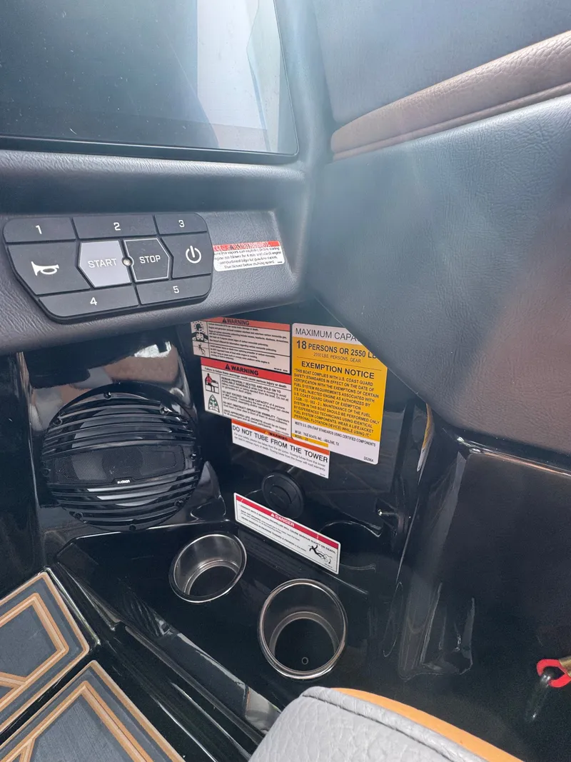 Slide: The Image of Tigé Z5 2026 - 14