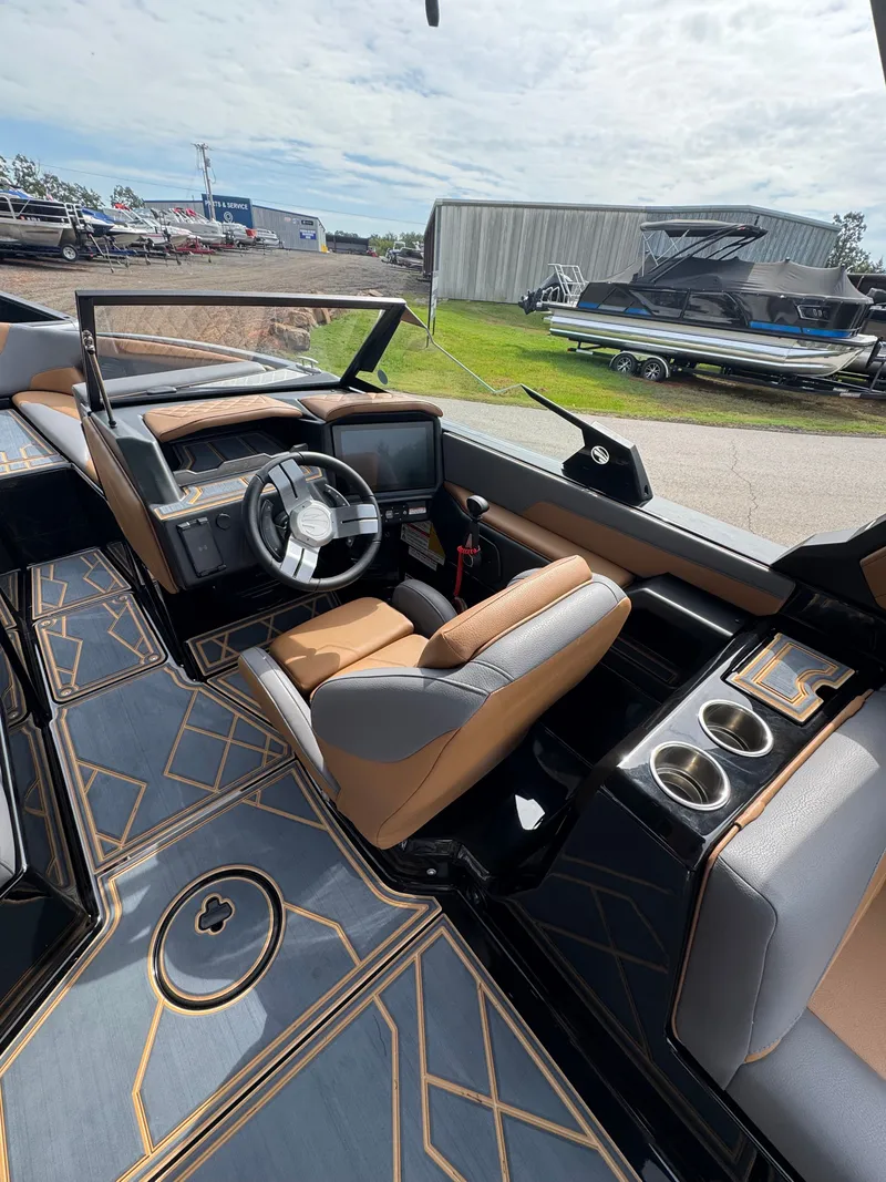 Slide: The Image of Tigé Z5 2026 - 17