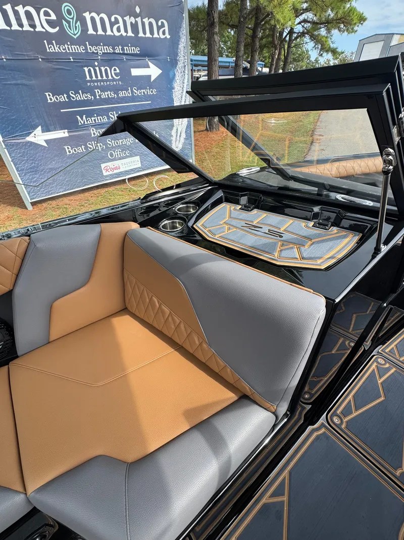 Slide: The Image of Tigé Z5 2026 - 6