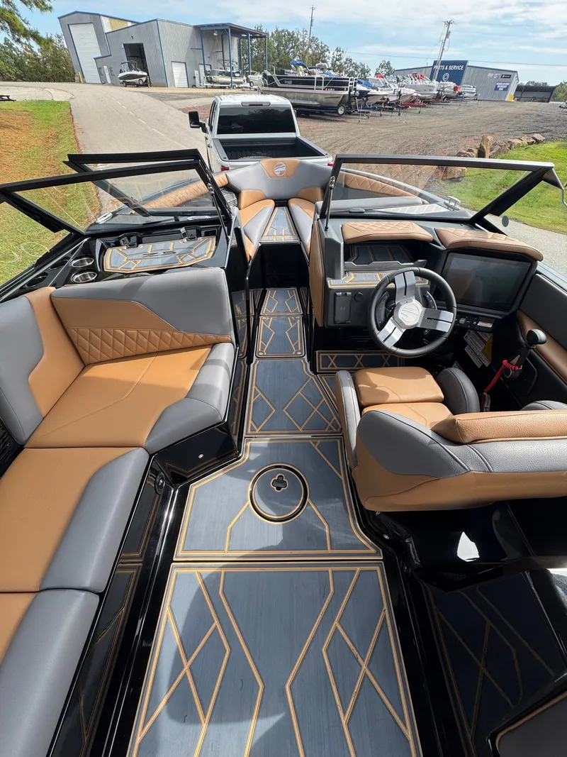 Slide: The Image of Tigé Z5 2026 - 8