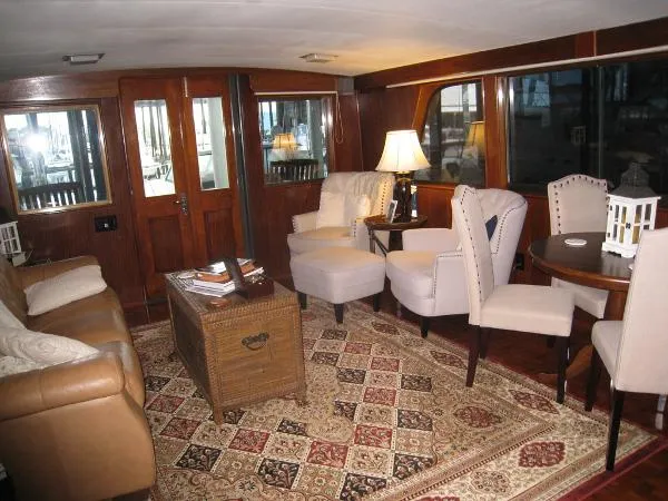 Slide: The Image of Hatteras 53 Motor Yacht ED STABILIZED 1984 - 5