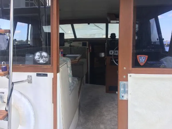 Slide: The Image of Bayliner 3888 Motoryacht 1989 - 5