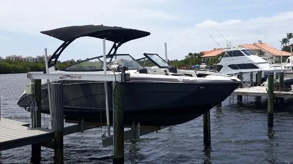 Slide: The Image of Yamaha 242 Limited S 2019 - 0