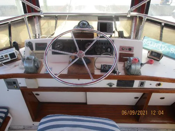 Slide: The Image of President Tri-cabin trawler 1984 - 2