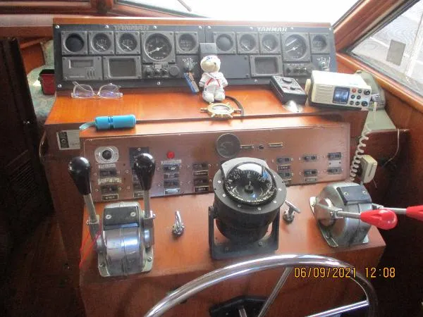 Slide: The Image of President Tri-cabin trawler 1984 - 8