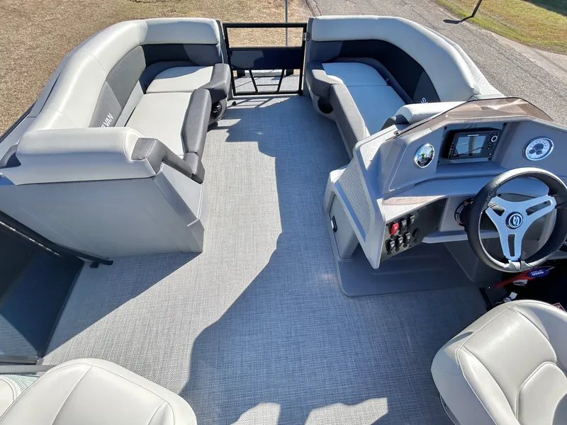 Slide: The Image of Sylvan R22 LZ DH 2026 - 28