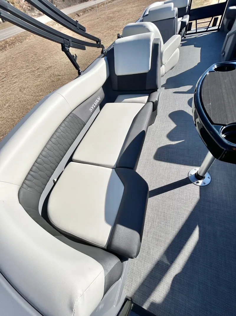 Slide: The Image of Sylvan R22 LZ DH 2026 - 56