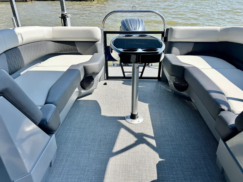 Slide: The Image of Sylvan R22 LZ DH 2026 - 66