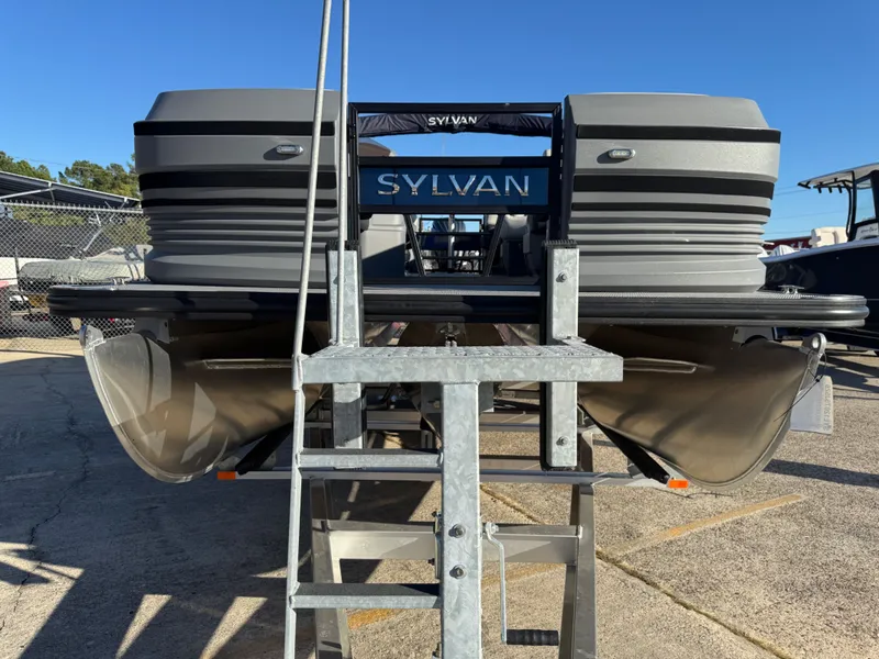 Slide: The Image of Sylvan R22 LZ DH 2026 - 7