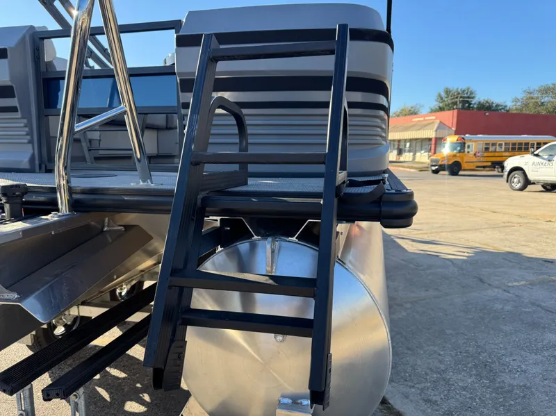 Slide: The Image of Sylvan R22 LZ DH 2026 - 9