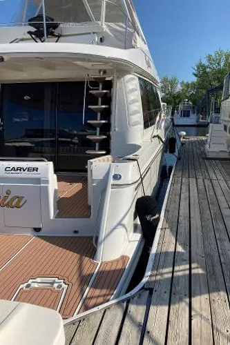 Slide: The Image of Carver Yachts 570 Voyager Pilothouse 2003 - 5
