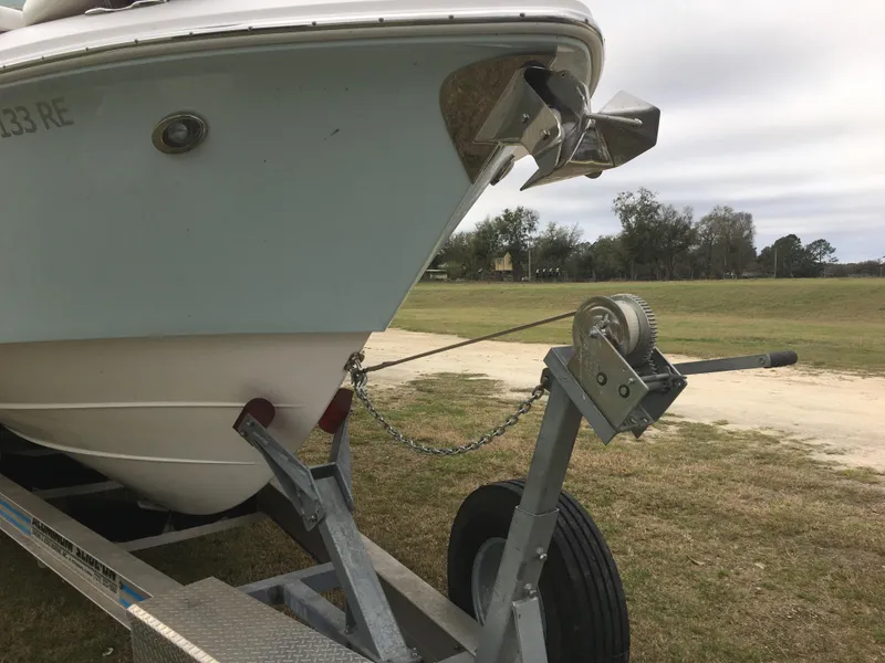 Slide: The Image of Everglades 325 Center Console 2012 - 2