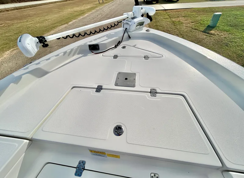 Slide: The Image of NauticStar 224 XTS/CC 2016 - 12