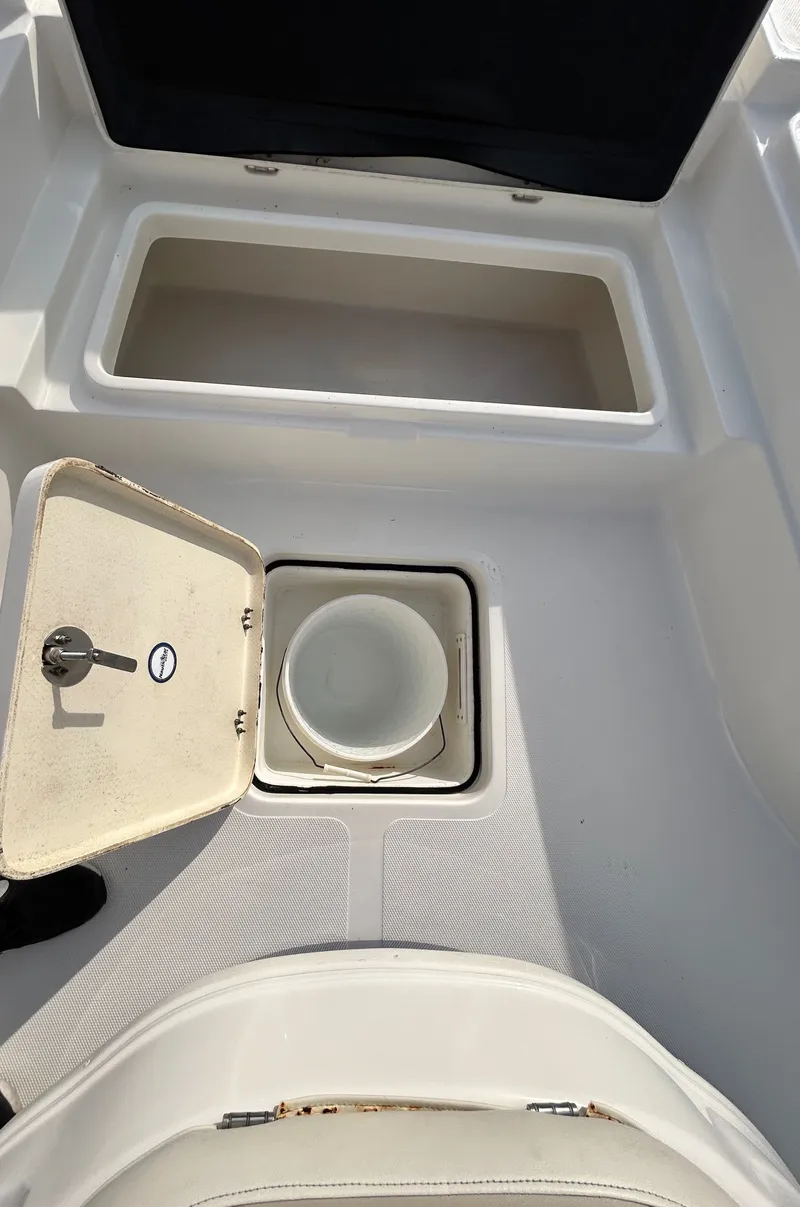 Slide: The Image of NauticStar 224 XTS/CC 2016 - 18