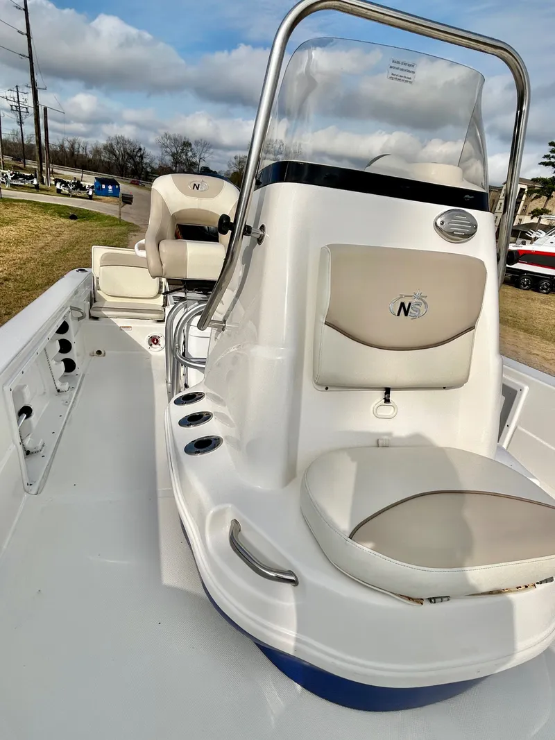 Slide: The Image of NauticStar 224 XTS/CC 2016 - 20