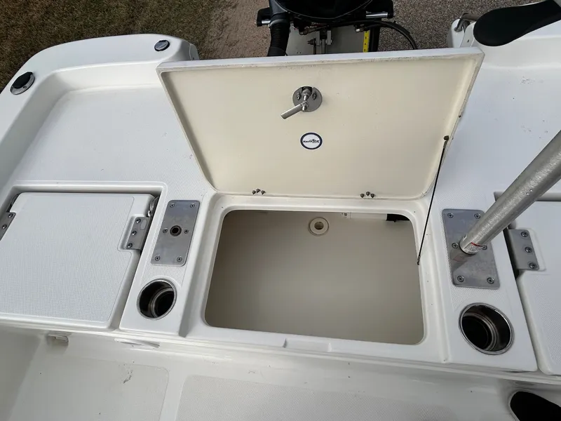 Slide: The Image of NauticStar 224 XTS/CC 2016 - 37