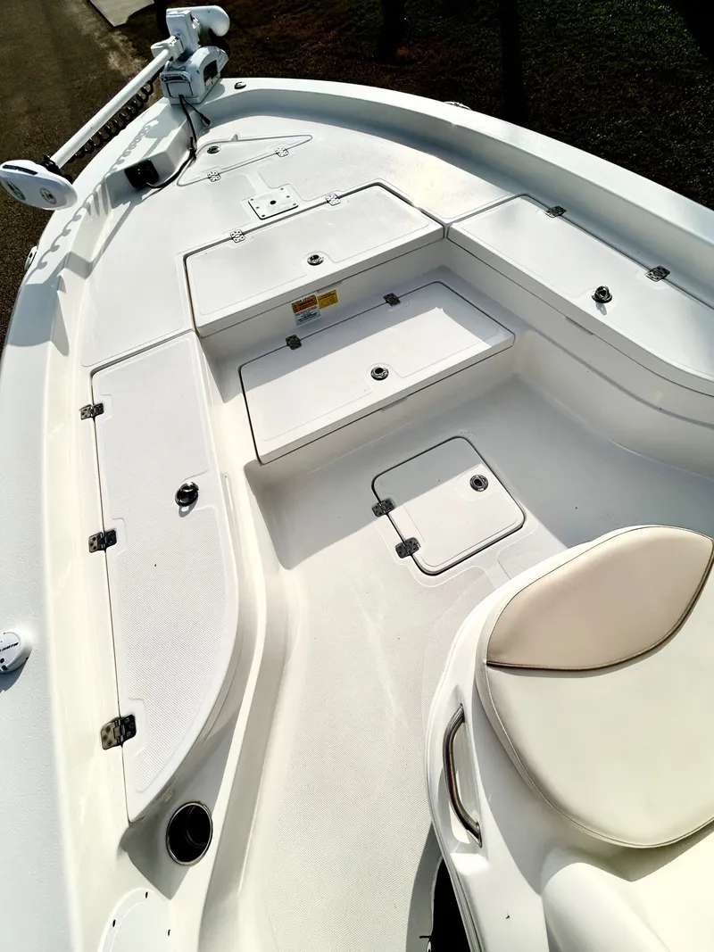 Slide: The Image of NauticStar 224 XTS/CC 2016 - 8