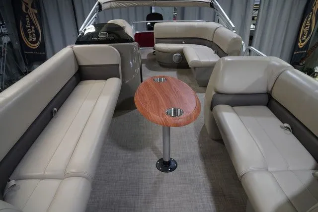 Slide: The Image of Sun Tracker Party Barge 18 DLX 2023 - 10