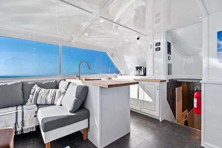 Slide: The Image of 1984 Ocean Yachts Super Sport - Image 23 - 23