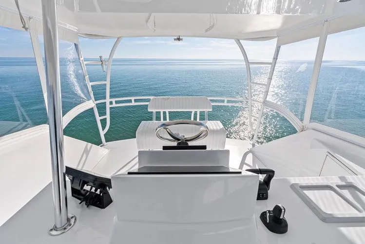 Slide: The Image of 1984 Ocean Yachts Super Sport - Image 11 - 11