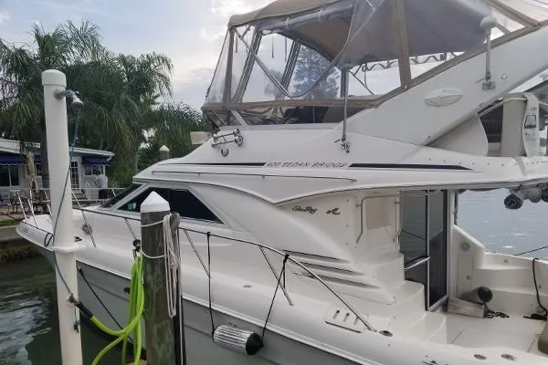 Slide: The Image of Sea Ray 400 Sedan Bridge 1998 - 1