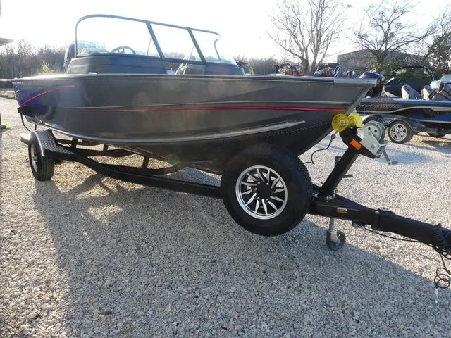 Slide: The Image of G3 Angler V 19 FS 2026 - 11