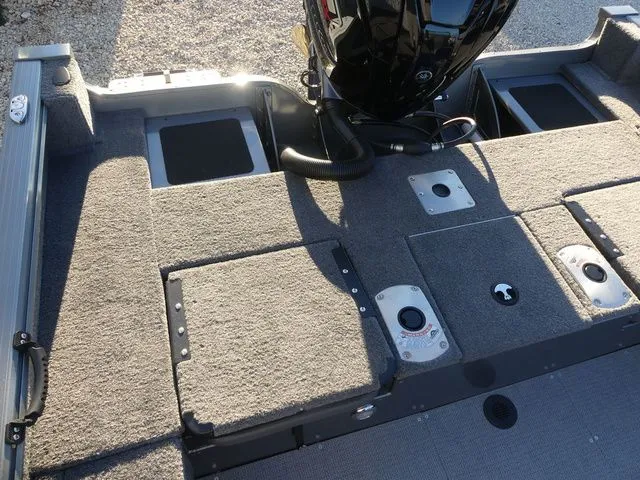 Slide: The Image of G3 Angler V 19 FS 2026 - 14