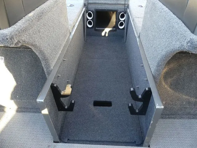 Slide: The Image of G3 Angler V 19 FS 2026 - 22