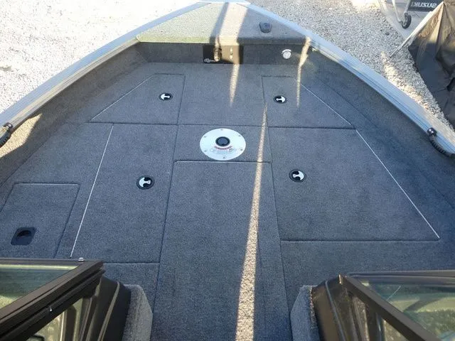 Slide: The Image of G3 Angler V 19 FS 2026 - 24