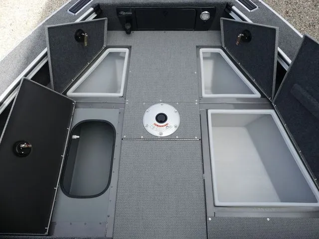 Slide: The Image of G3 Angler V 1750 SF 2026 - 22