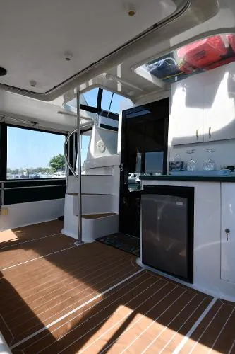 Slide: The Image of Mainship 47 Motor Yacht 1994 - 11