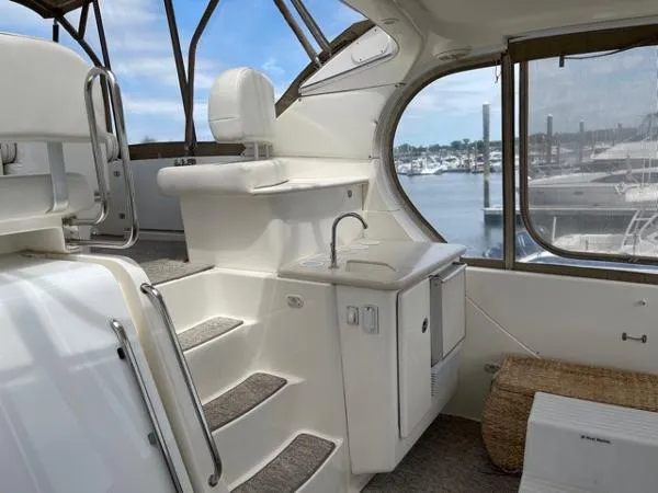 Slide: The Image of Silverton 39 Motor Yacht 2002 - 2