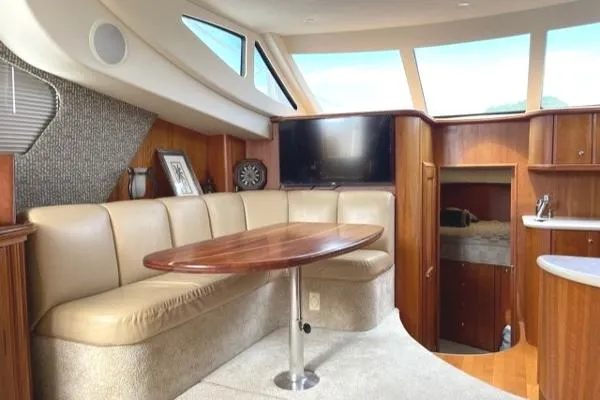 Slide: The Image of Silverton 39 Motor Yacht 2002 - 8