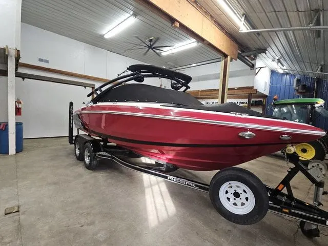 Slide: The Image of Regal 2100 2017 - 10