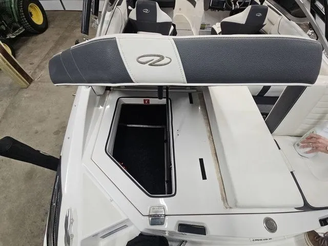 Slide: The Image of Regal 2100 2017 - 19