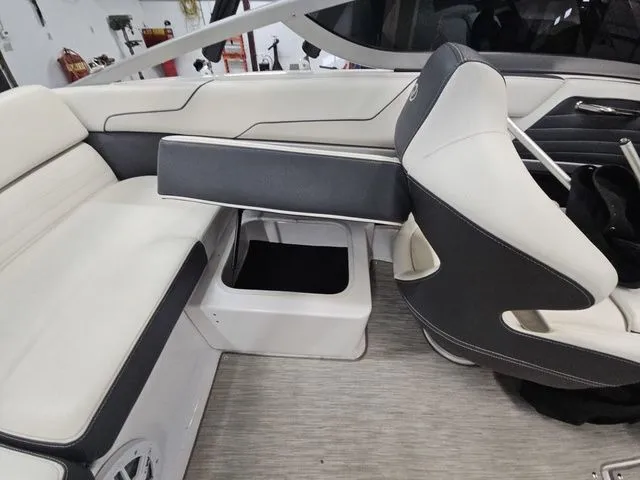 Slide: The Image of Regal 2100 2017 - 20