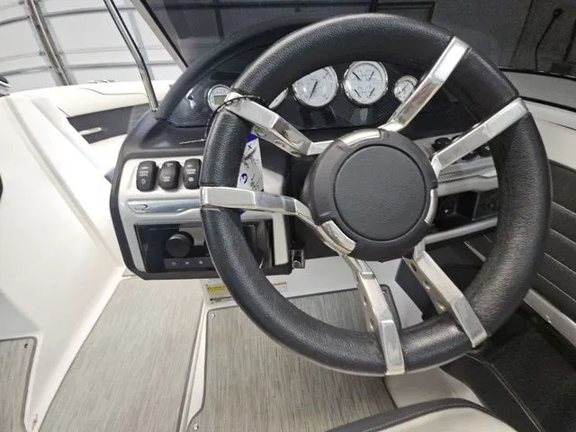 Slide: The Image of Regal 2100 2017 - 21