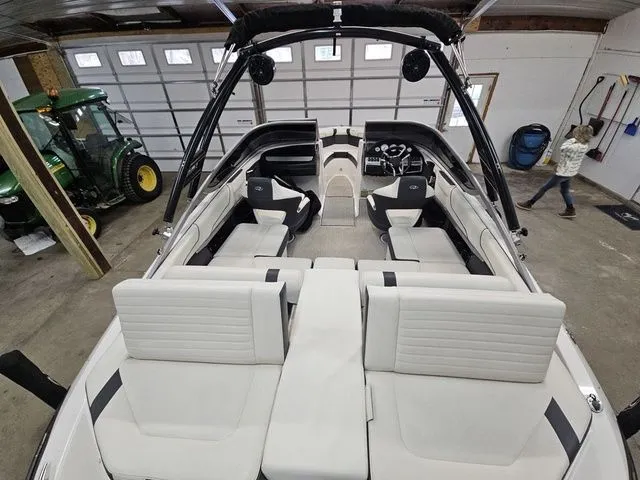 Slide: The Image of Regal 2100 2017 - 4