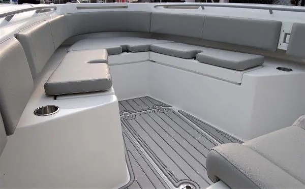 Slide: The Image of Cape Horn Yachts 32XS 2019 - 10