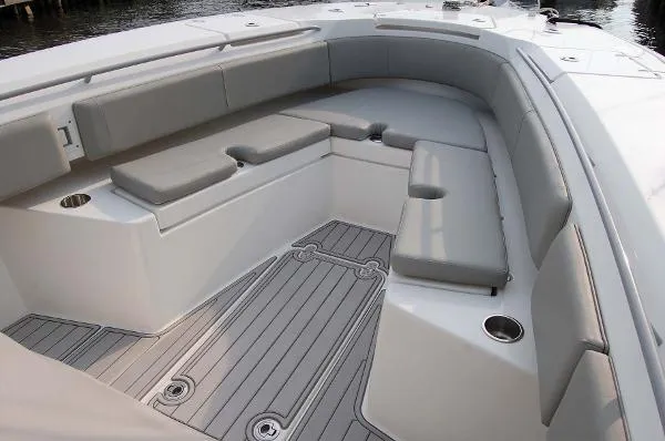 Slide: The Image of Cape Horn Yachts 32XS 2019 - 7