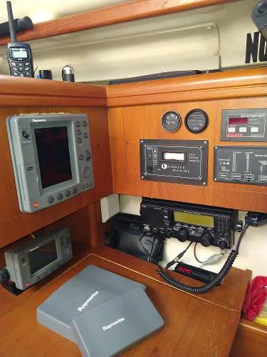 Slide: The Image of Hunter 456 2002 - 9