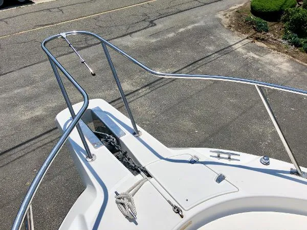 Slide: The Image of Boston Whaler 255 Conquest 2006 - 11