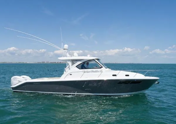 Slide: The Image of Pursuit OS 355 Offshore 2020 - 0