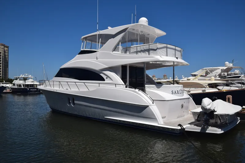Slide: The Image of Hatteras Motor Yacht 2013 - 2
