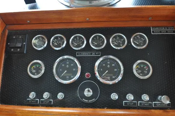 Slide: The Image of Burger F/B Motor Yacht 1962 - 10