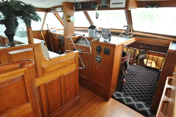 Slide: The Image of Burger F/B Motor Yacht 1962 - 2